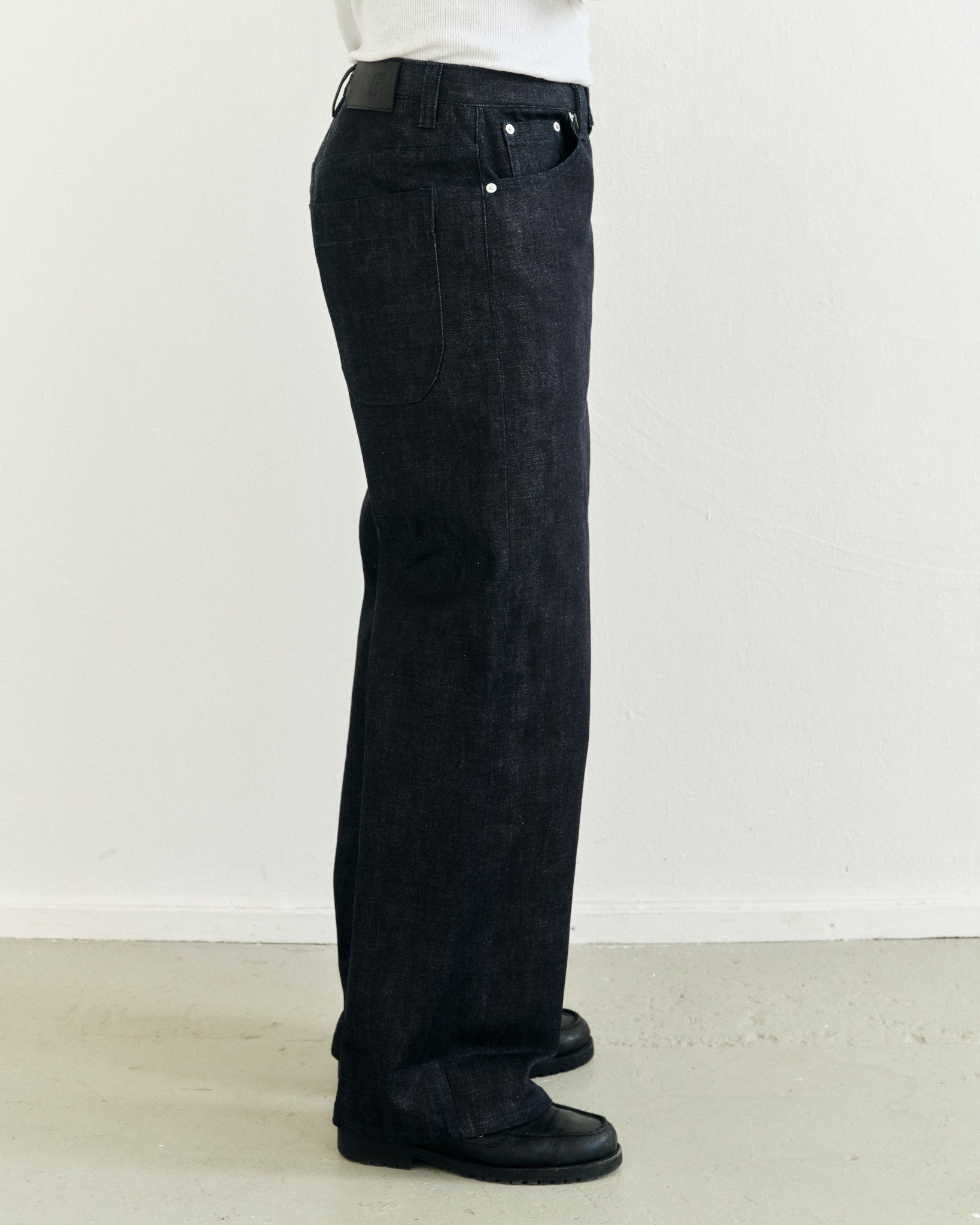 The Straight Jean