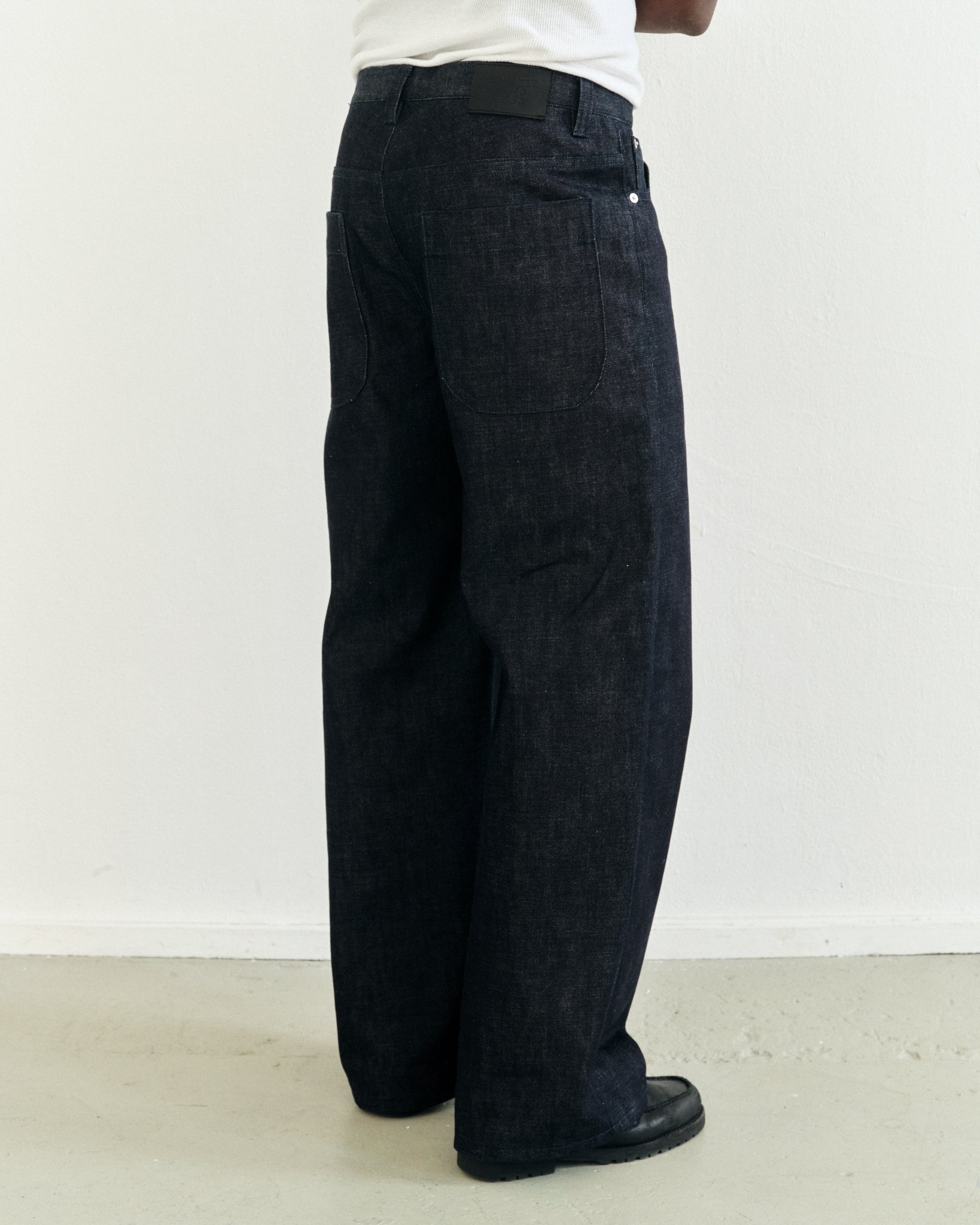 The Straight Jean